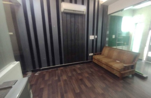 Delhi House | 1-bedroom building in serene New Delhi with cool AC