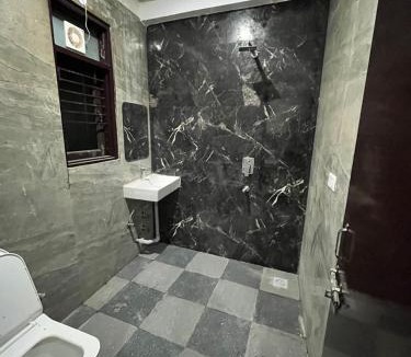 South City I House | 1 BHK for Rent with 0 Brokerage in Sector 52 Gurgaon