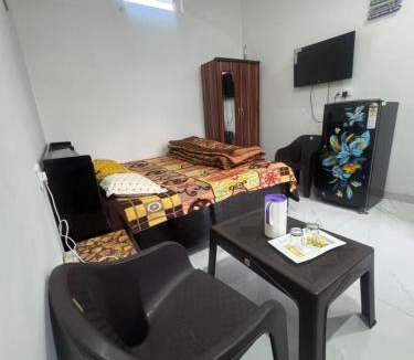 Bail Parao House | 2 Stayz - Single Room Cottage in JIM CORBETT