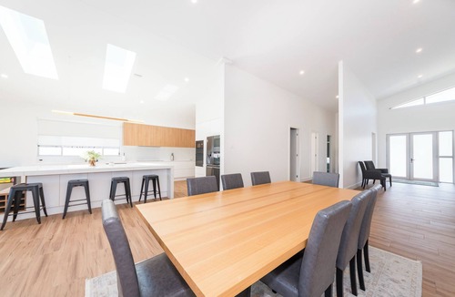 Harrington House | 2 Ulmarra : 4 BR, 2 BA House in Harrington , Sleeps 10