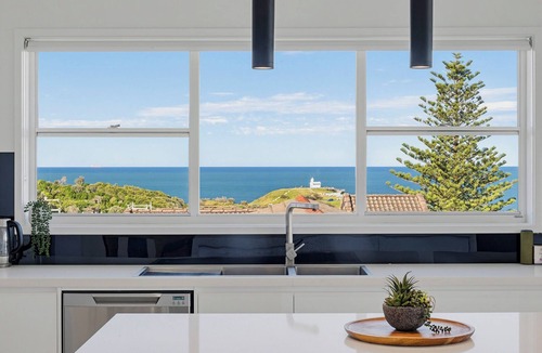 Port Macquarie House | 22 Dent Crescent - Spacious Coastal Retreat with Stunning Ocean Views