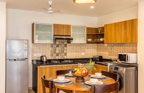 Saunta Vaddo Apartment | 2BR w Pool Sauna 2km to Baga Calangute Beach