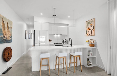 Kingscliff House | 3-Bed Coastal Escape – Pool – 1 Minute to Beach