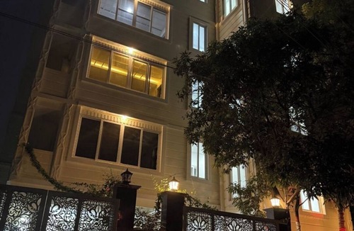 Hyderabad Apartment | 3-bedroom apartment in welcoming Hyderabad with AC, WiFi. Enjoy your stay