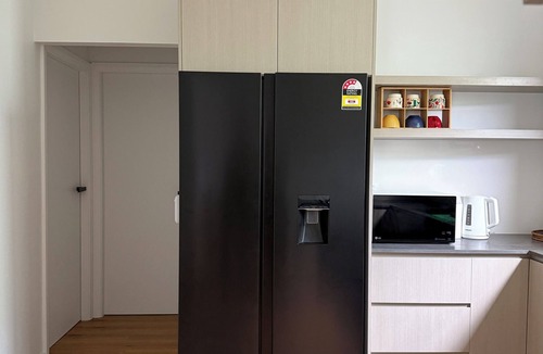 Dundas Villa | 3-Bedroom Guest Flat with full kitchen and bathroom 60sqm