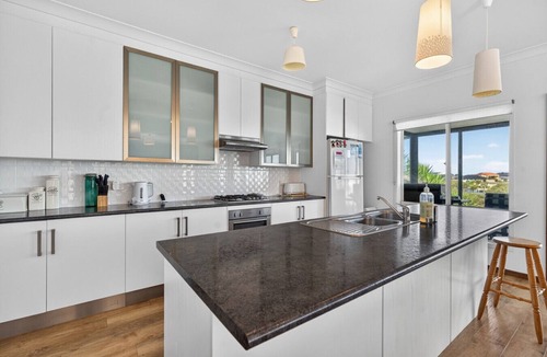 Nangkita House | 35 Blanche Parade, Hindmarsh Island
