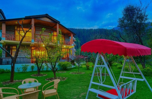 Manali Hotel | 4 Bedroom Luxury Bungalow In Manali With Beautiful Scenic Mountain & Orchard View - #Private Bungalow #Premium Big rooms #Parking #Guest Preferred