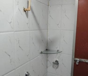 Jabalpur Hotel | 5 Star Yatri Vishram Non-AC Dormitory