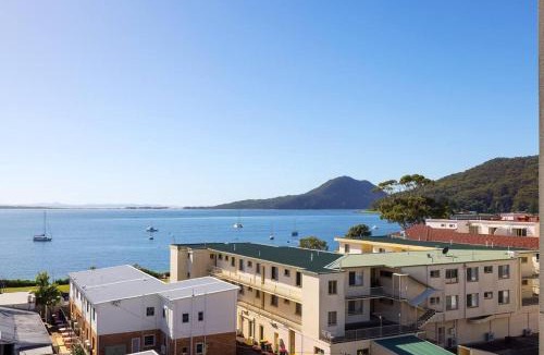Shoal Bay Apartment | 506 The Shoal