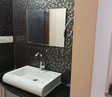 Hyderabad Villa | 6BHK AC Home for families in Prime Loc Hyderabad