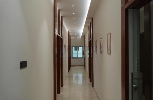 Ron Hotel | 7 Pearls
