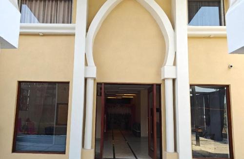 Jabalpur Hotel | 7 VACHAN LAWNS AND BANQUET