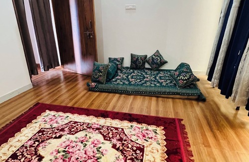 Allahabad Villa | A beautiful room and place to stay and enjoy.