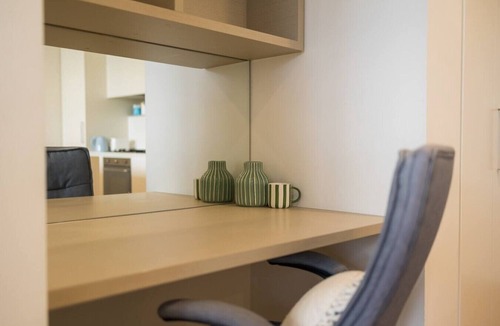Macquarie Park Apartment | A Little Slice of Paradise Pool, Gym+Parking