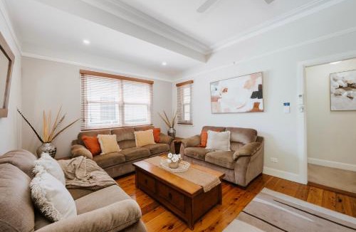 Central Mudgee House | A Market Place Mudgee - Walk to Town Centre & Parks