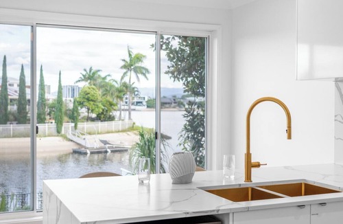 Broadbeach Waters House | A Waterfront Daydream in the Heart of Broadbeach - 4 Bedroom