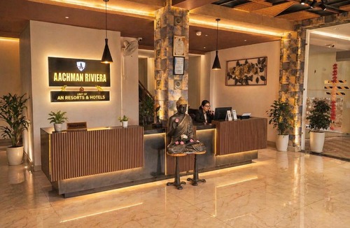 Sidhpur Hotel | Aachman Riviera Valley dharamshala by NAINA STAYCATION