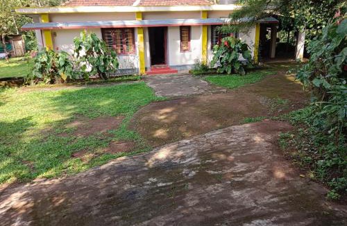 Somvarpet House | Aadhira Forest Stay