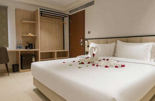 Indore Hotel | Aarambh by The Sky Imperial Indore