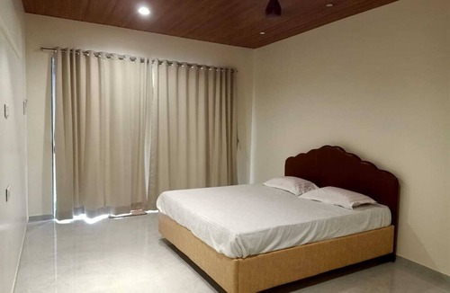 Palghar Hotel | Aarambh The Creek Breeze Resort