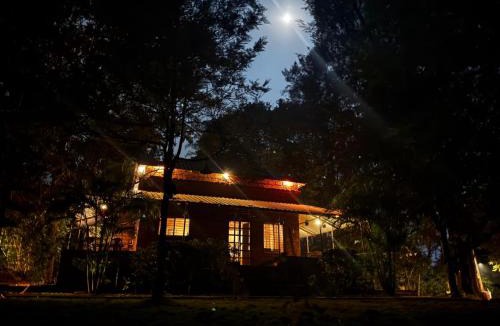 Khattalwada Villa | Aaranya Fo-rest Homestay, Amba