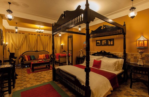 Kalavad Hotel | AARYA CLUB AND RESORTS