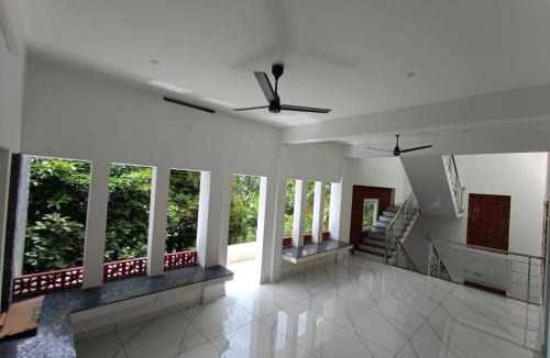 Irinjalakuda House | Aathira Agri Homes
