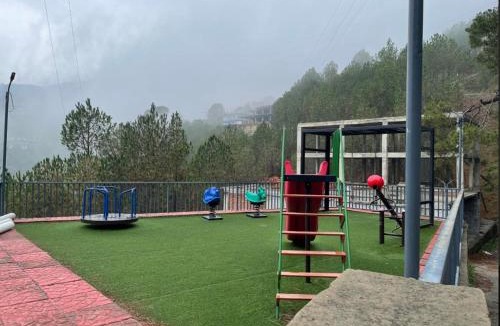 Dalhousie Hotel | Aayra Dalhousie