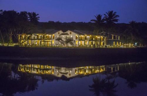 Baga Resort | Acron Waterfront Resort