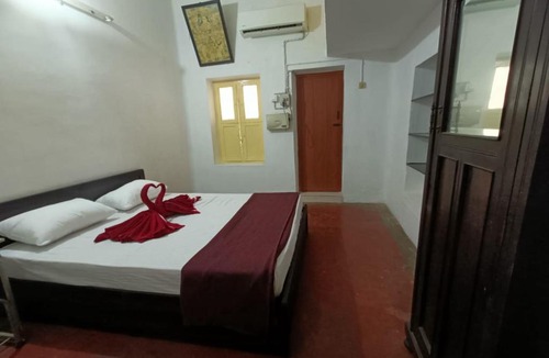 Srirangam Apartment | Adb's Kuzhlam Traditional Homestay & Rooms