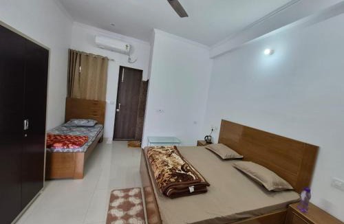 Mayapur Hotel | Adi Wellness