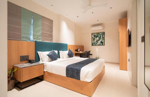 Pune Hotel | Airotel