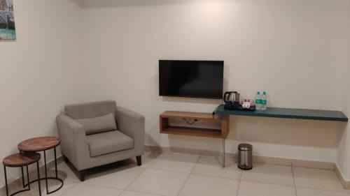 HITEC City Hotel | Akoya Business Hotel - Hitech City Hyderabad