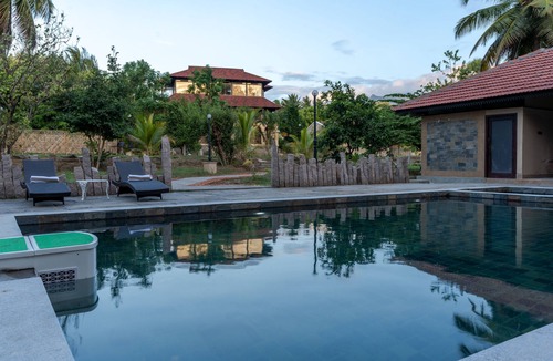 Pollachi Villa | Akshaya Bungalow Pollachi