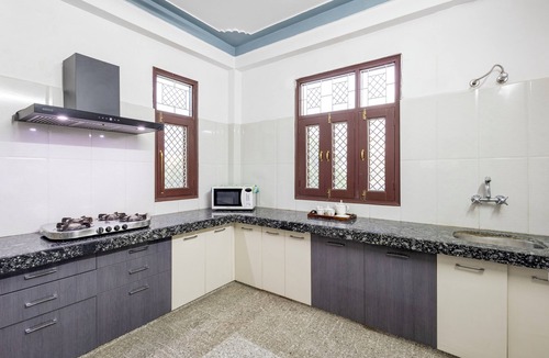 Bedla Hotel | Alaya Stays Abhimanyu Mansion Pearl