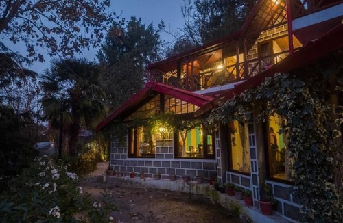 Nainital Cottage | Alaya Stays The Hive Cottage