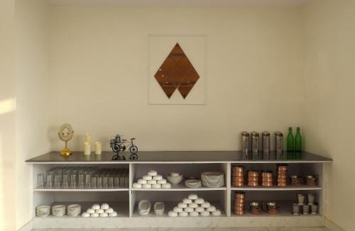 Naldehra House | Alaya Stays The Ridgeview Retreat Pet-friendly Hillside Retreat