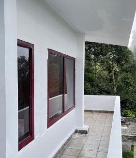 Kanthalloor House | Alpine Fruits Dale Kanthalloor