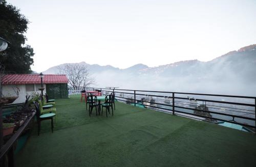 Nainital Hotel | Aman The Lake Side Nainital