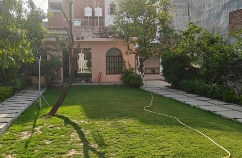 Varanasi Hotel | Amantaran Farm Retreat