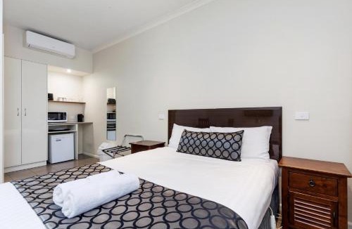 Tumut Hotel | Amaroo Motel