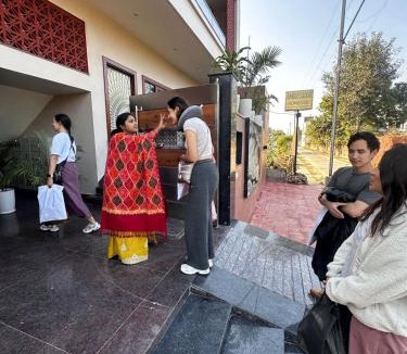 Agra House | Ambassador Villa - An Experiential Stay