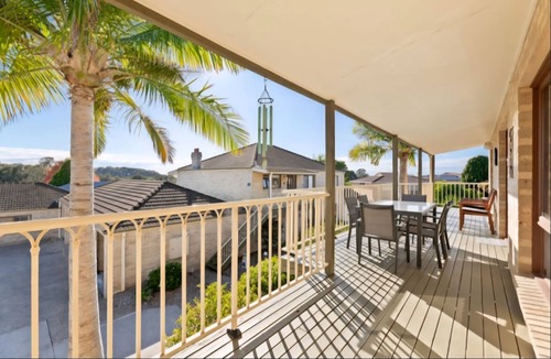 Dalmeny Apartment | Amy's Place: Perfect for Families, Friends & Sun-Soaked Memories!