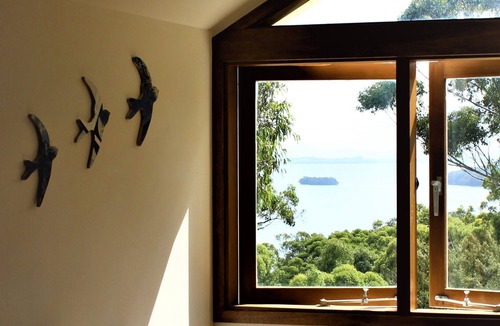 Blueys Beach House | Angophora @ Blueys Beach – Secluded Luxury
