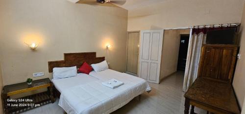 Kovalam Hotel | Apna Punjabi Dhaba International Hotel