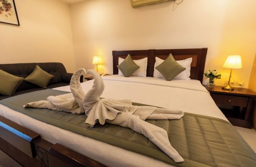 Domlur Hotel | Apollo Greens