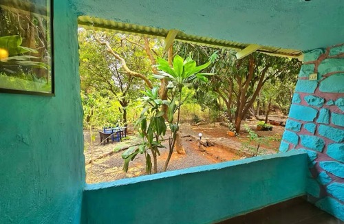 Lonavala Cottage | Aqua Cabin Pool-Fast Wifi-Nature Retreat