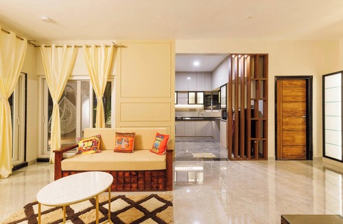 Hosur Apartment | Aquagrove Villa by Stayjade Pvt Pool 1hr HSR
