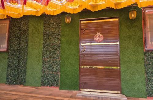 Pali House | Aquamont Bamboo Farmhouse - Riverfront