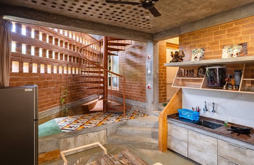 Balamurugan Nagar Villa | AR Lighthouse Bay Villa by Roscotel